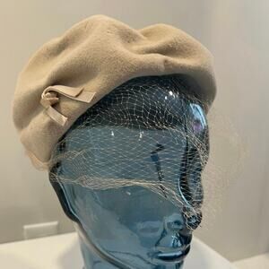 Vintage 1950s-60s Wool Hat w Blusher Veil JL